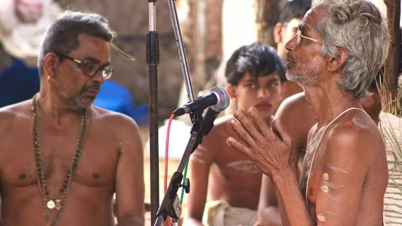 naras mic chanting
